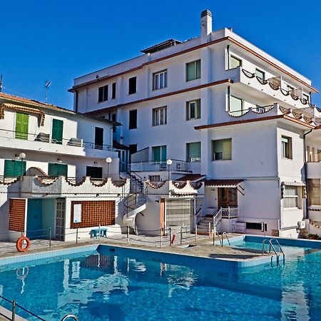 Hotel Ariston Montecarlo San Remo Exterior foto