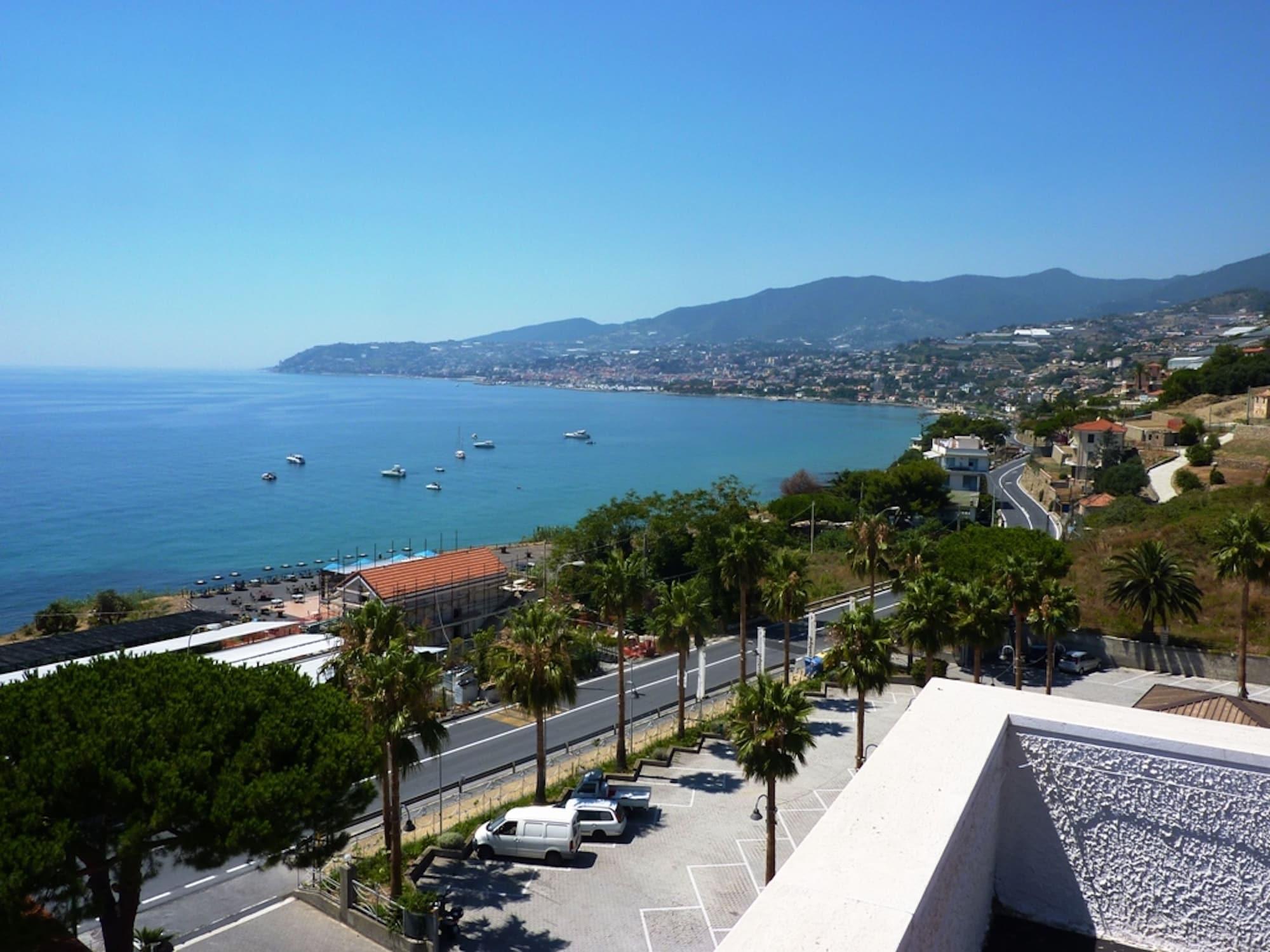 Hotel Ariston Montecarlo San Remo Exterior foto